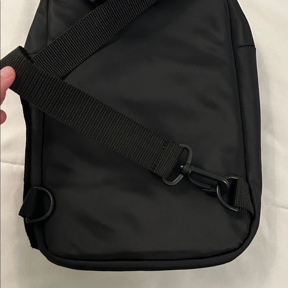 DSW Black Crossbody Bag - Picture 11 of 16